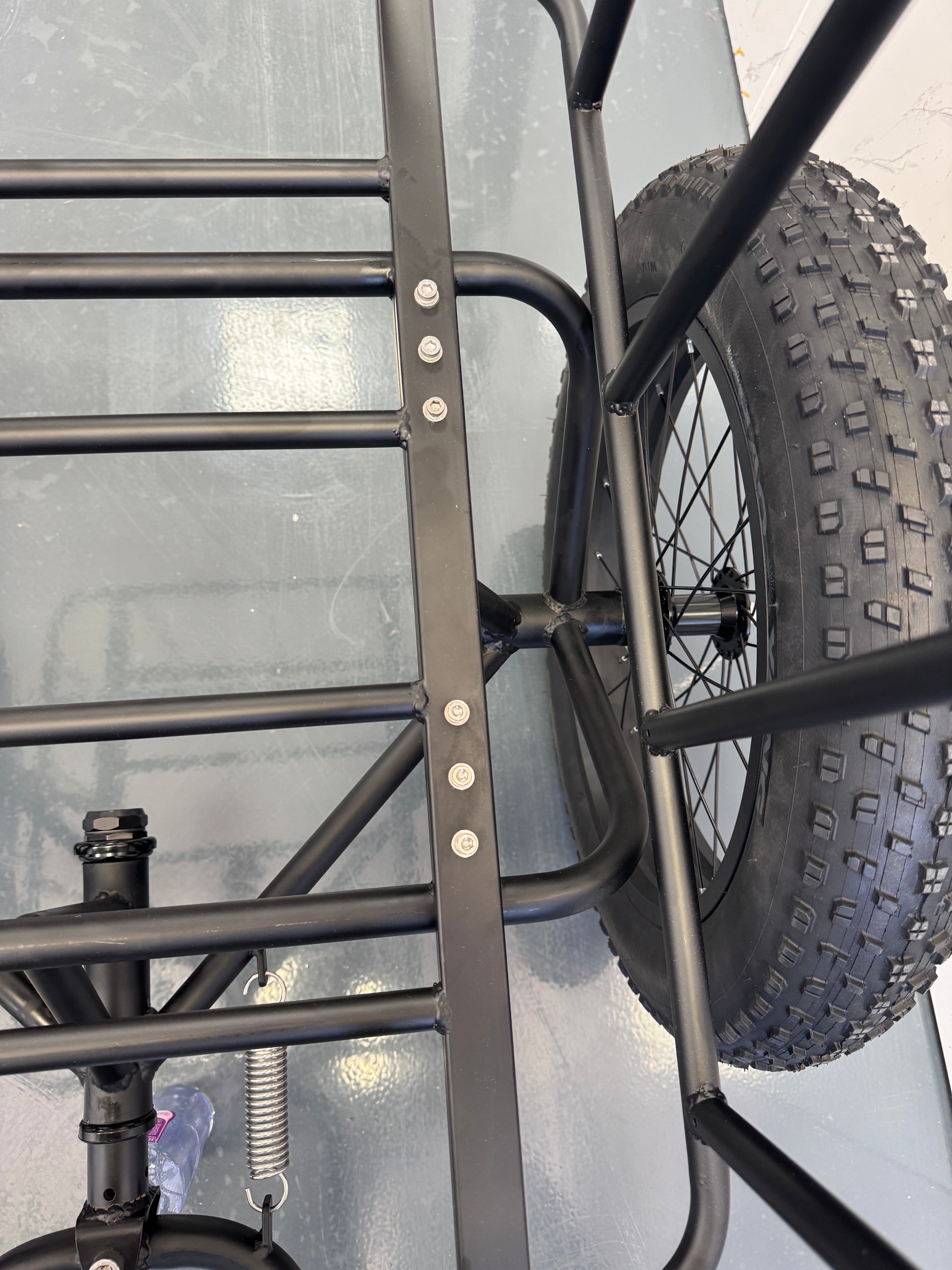 Electric Bike Trailer Heavy Duty Cargo KM200 Carrier 150 lbs Capacity Universal Fit for Motor Gear Shift 175mm and 20-26 Inch Ebike